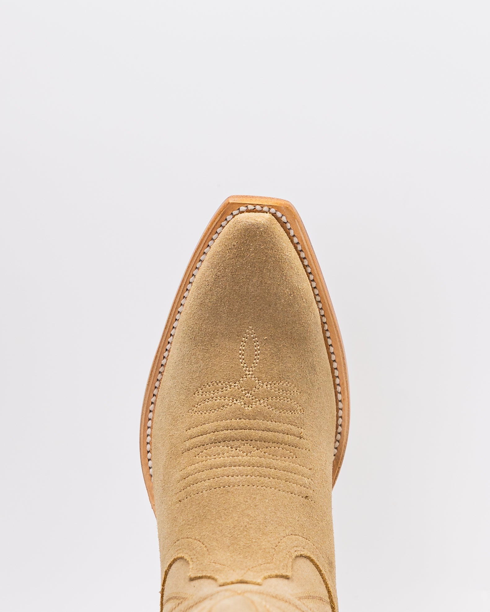 Allison Sand Rough Out